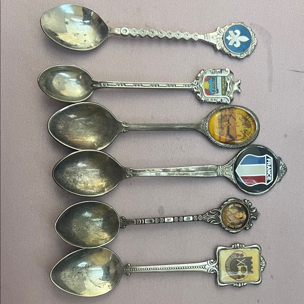 Vintage Collectible Silver Plated Spoons Set